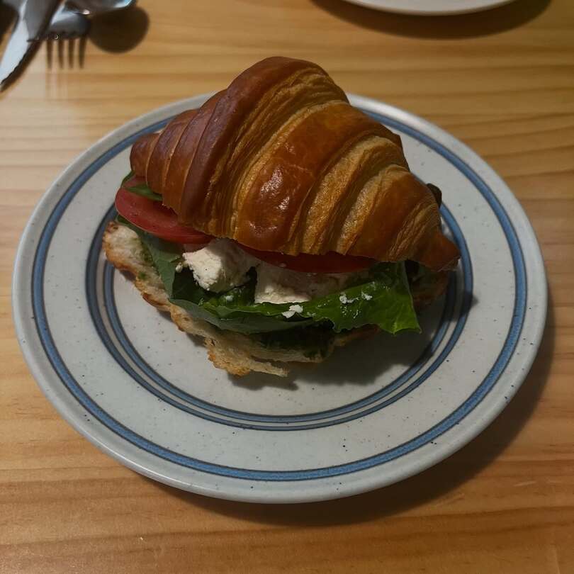 URT Seogyo: sándwiches gourmet en panadería de autor